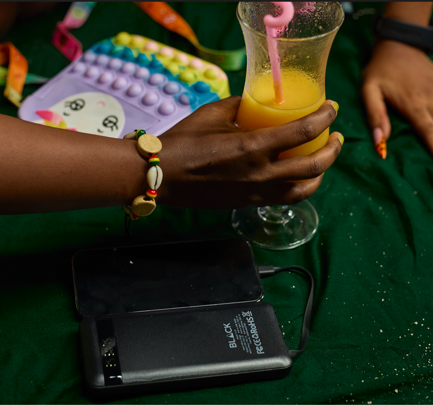 BLACK PowerMove M 4 in 1 Power Bank with Fast Charging 10,000mAh, 1Yr warranty